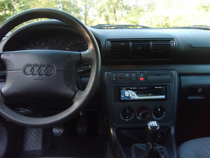 Audi A4 Turbo  SOLGT billede 12