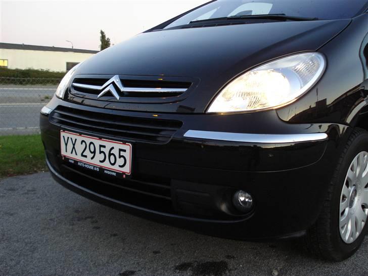 Citroën Xsara Picasso 1.6i -SOLGT billede 7