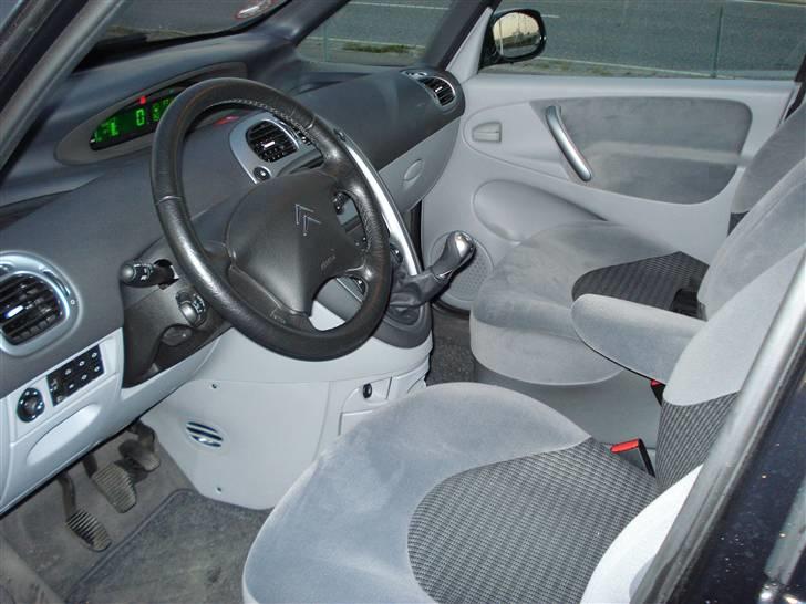 Citroën Xsara Picasso 1.6i -SOLGT billede 9