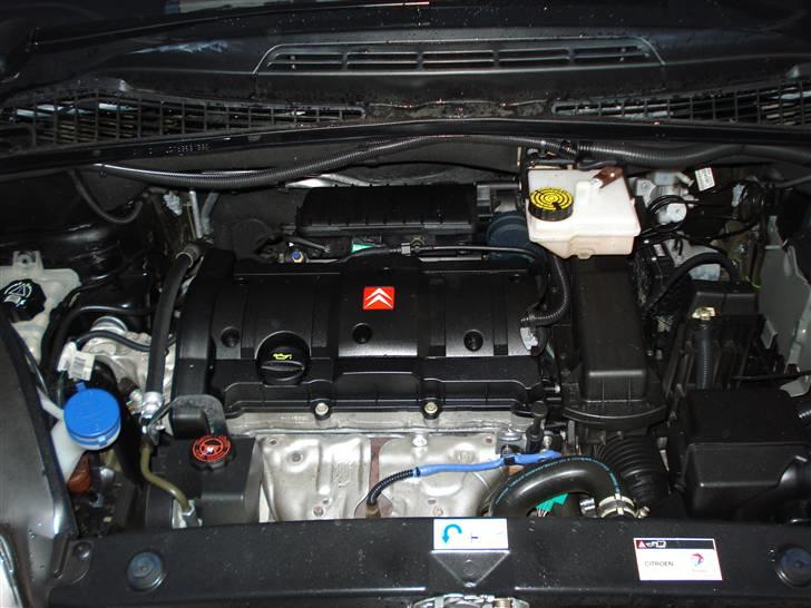 Citroën Xsara Picasso 1.6i -SOLGT billede 10