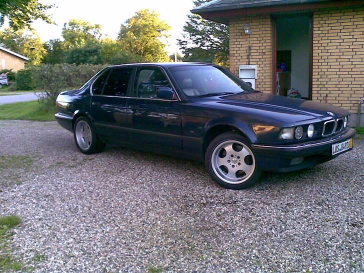 BMW 750i billede 3
