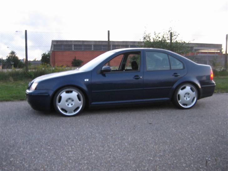 VW Bora 2,0 Totalskadet billede 15