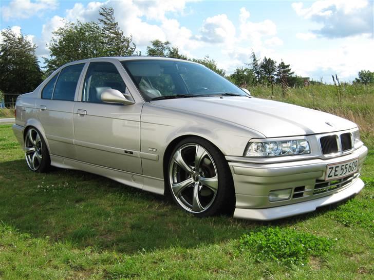 BMW 325i Solgt billede 4