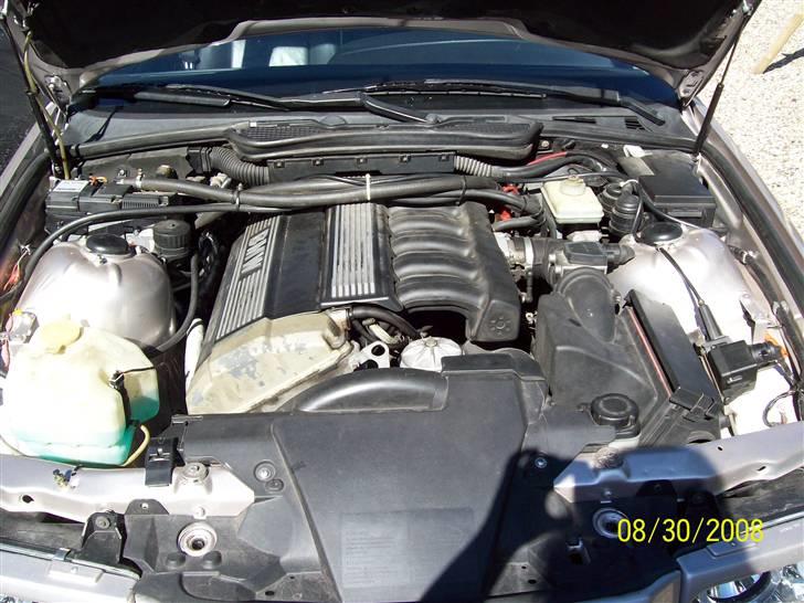 BMW 325i Solgt billede 13