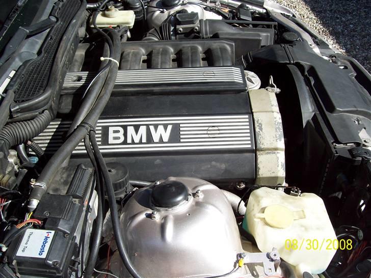 BMW 325i Solgt billede 14