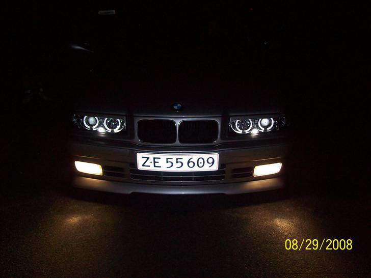 BMW 325i Solgt billede 18