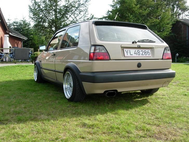 VW Golf GTI 2.0 16v *Solgt* billede 4