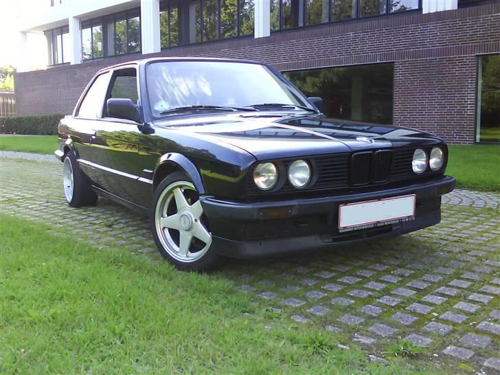 BMW 325i Coupe billede 2
