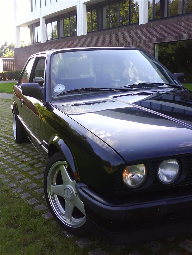 BMW 325i Coupe billede 8