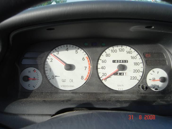 Toyota Corolla GLS - standard hvide urskiver "gejl" billede 8