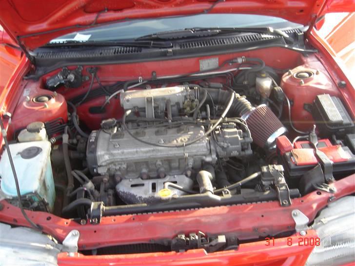 Toyota Corolla GLS - hvad er en bil uden kn filter? billede 10