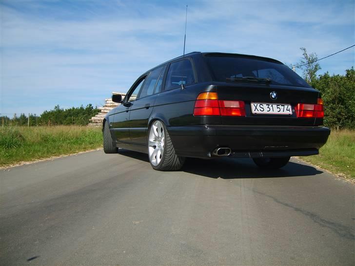 BMW 525i Touring >SOLGT< billede 8