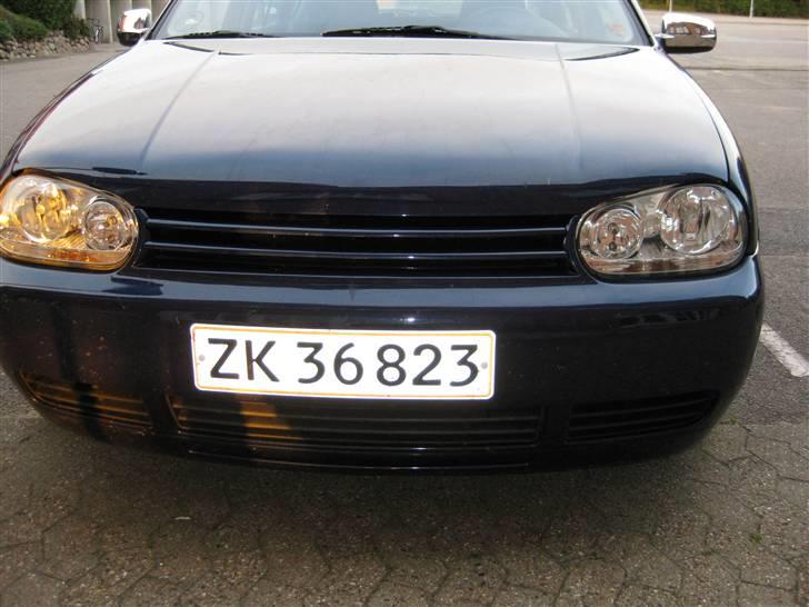 VW Golf 4 (totalskadet) billede 3