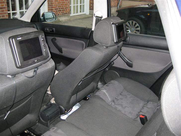 VW Golf 4 (totalskadet) billede 7