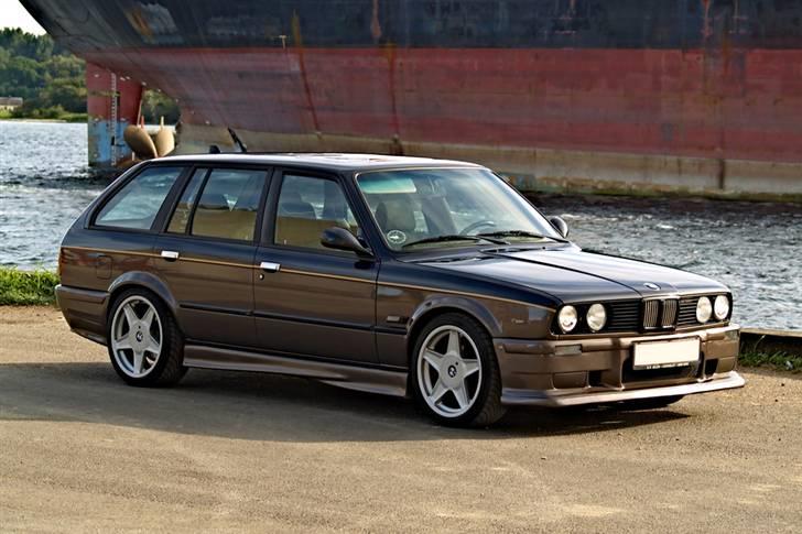 BMW 320i Touring SOLGT - Tur på havnen billede 12