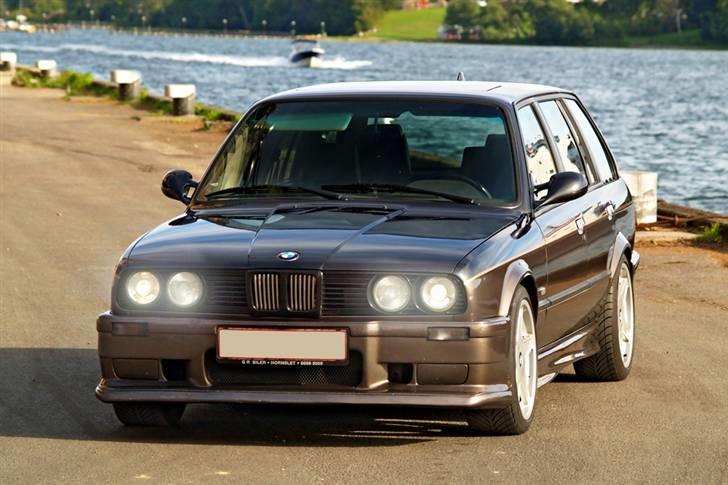 BMW 320i Touring SOLGT - "xenon" i alle lygter billede 13