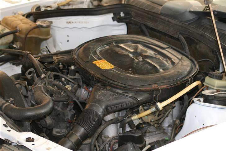 Mercedes Benz 190 E SOLGT billede 15