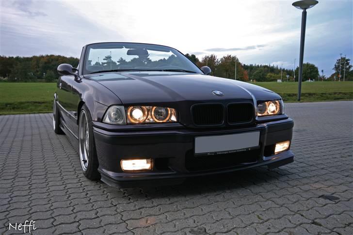 BMW 325i Cabriolet THE PEARL! billede 9