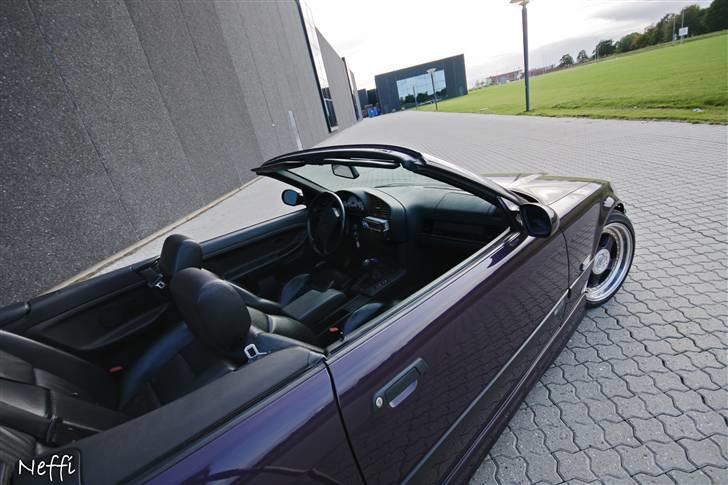 BMW 325i Cabriolet THE PEARL! billede 15