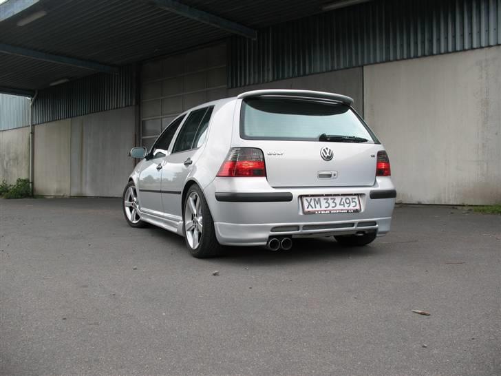 VW Golf 4  TOTALSKADET :'( billede 5