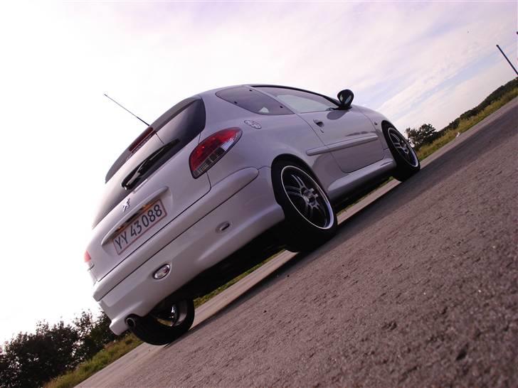 Peugeot 206 1,4 HDI solgt billede 4