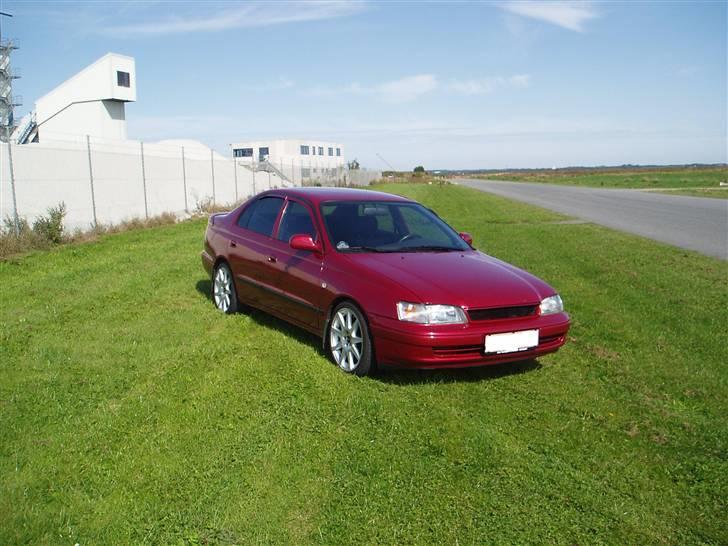 Toyota Carina E billede 16