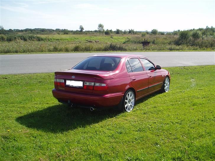 Toyota Carina E billede 18