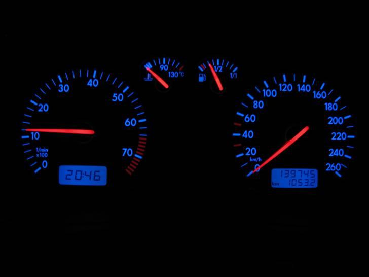 VW Golf 4  TOTALSKADET :'( billede 11