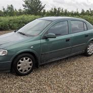 Opel astra 1,6 8v