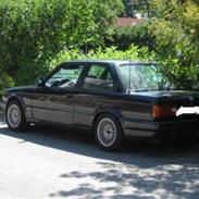 BMW 325i m tec 2 s50b32 321 hk
