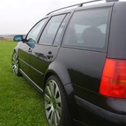 VW Golf 4 st. car SOLGT.