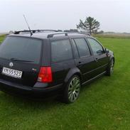 VW Golf 4 st. car SOLGT.