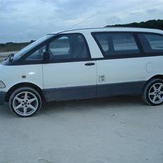 Toyota previa 2,4i gl solgt