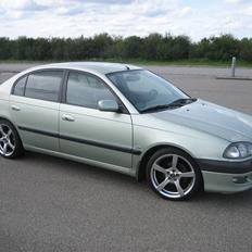 Toyota Avensis 2.0 Sol Plus