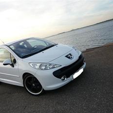 Peugeot 207 1.6 HDi S16  SOLGT