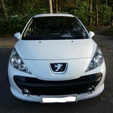 Peugeot 207 1.6 HDi S16  SOLGT