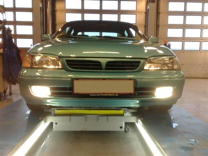 Toyota Carina E - Ny Malet - På værksted, dog kun for en rengøring af kabine... billede 10