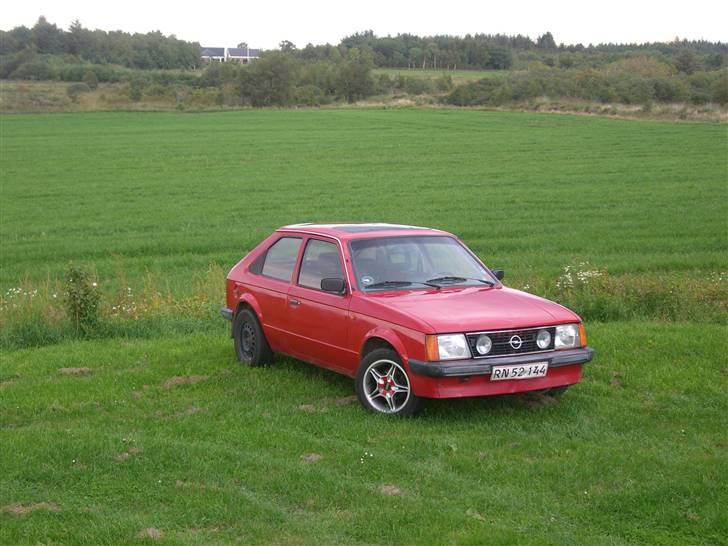 Opel Kadett   D billede 4
