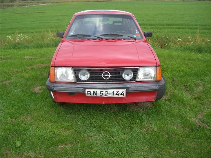Opel Kadett   D billede 5