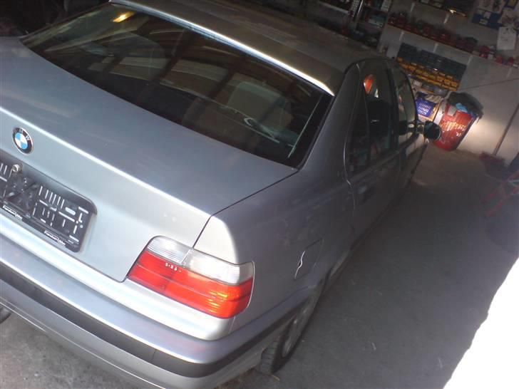 BMW e36 320 vanos billede 2