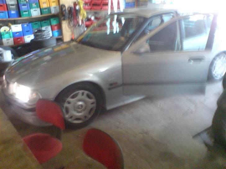 BMW e36 320 vanos billede 9