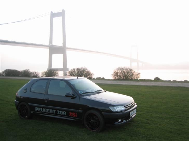 Peugeot 306 2.0 XSi *SOLGT* - Mine nye fælge! :) billede 1