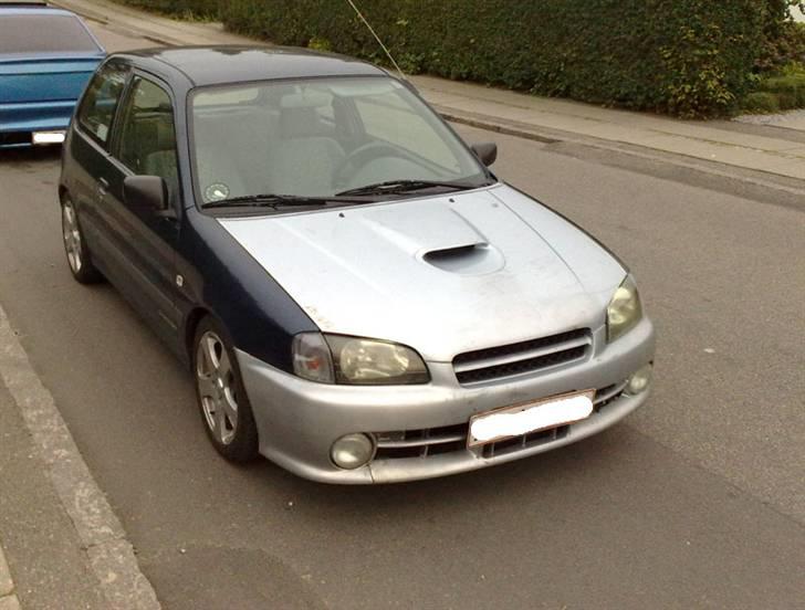 Toyota starlet (glanza) solgt billede 14