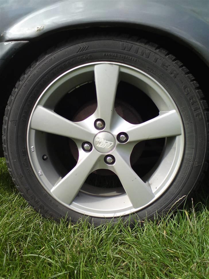 Toyota corolla 1,3 xli  Solgt billede 5