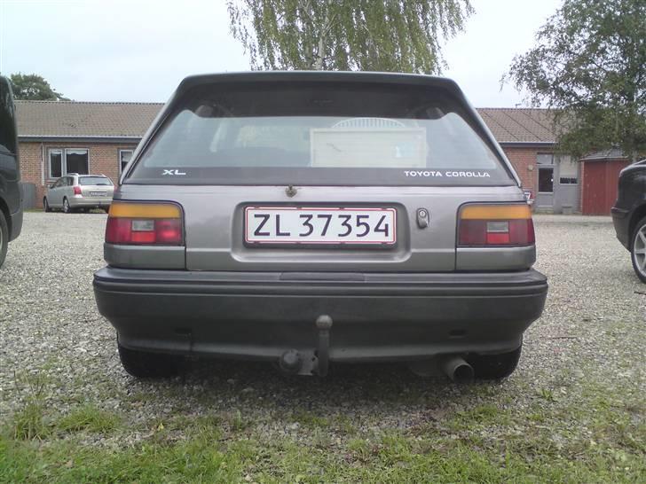 Toyota corolla 1,3 xli  Solgt billede 7