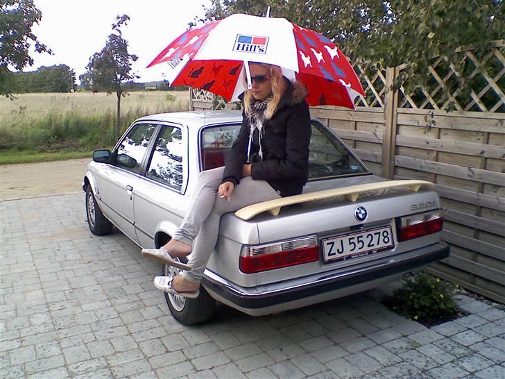 BMW E30 320i Solgt billede 1