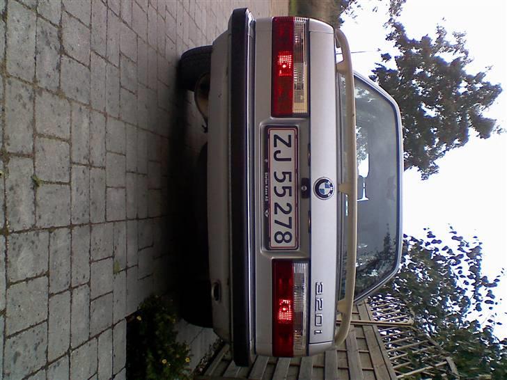 BMW E30 320i Solgt billede 6