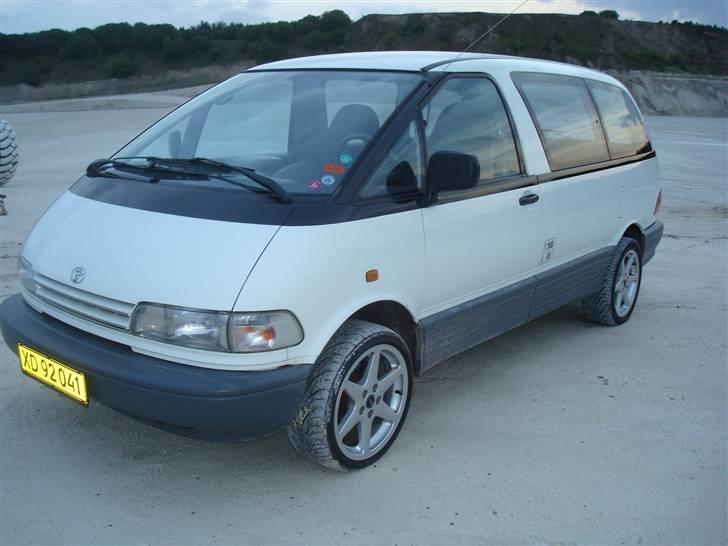 Toyota previa 2,4i gl solgt billede 2