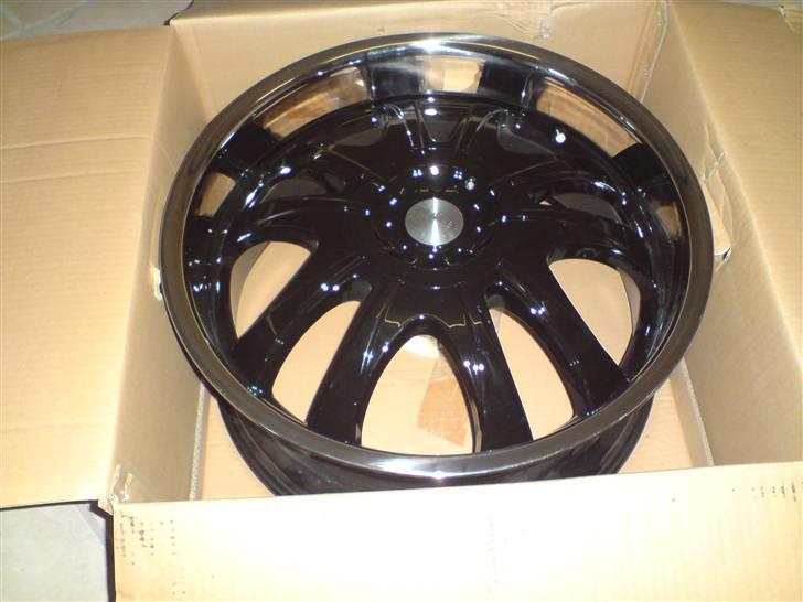 VW Touran ~ Highline 5p. - 20" Jaagruti Inox Echo Black.  Eneste sæt i DK!!! billede 20