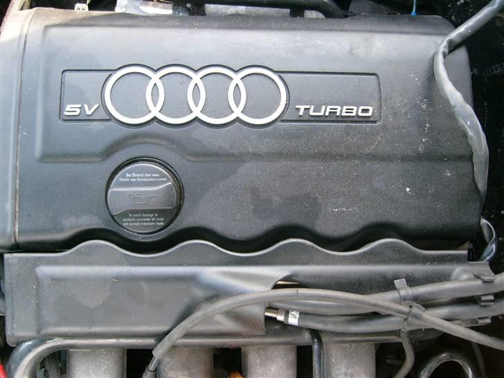 Audi A4 1,8T SOLGT - Den eneste rigtige klump ;) billede 7